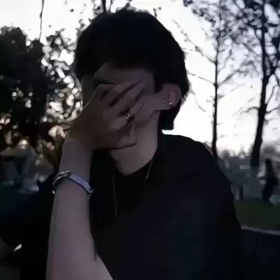 郝依霜